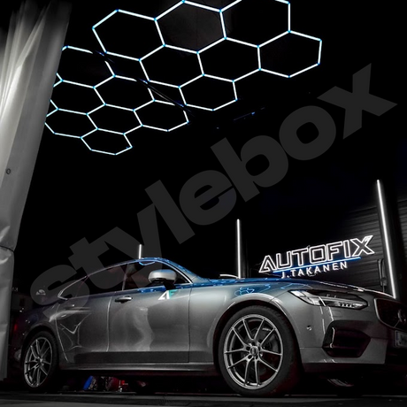 Tehokas valaistusvalinta autofixaamoon tai korjaamolle